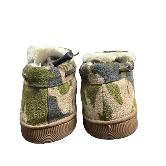 Club Room Mens Slippers Size Small 6-7 Green Camouflage High Density Foam New - Picture 7 of 10